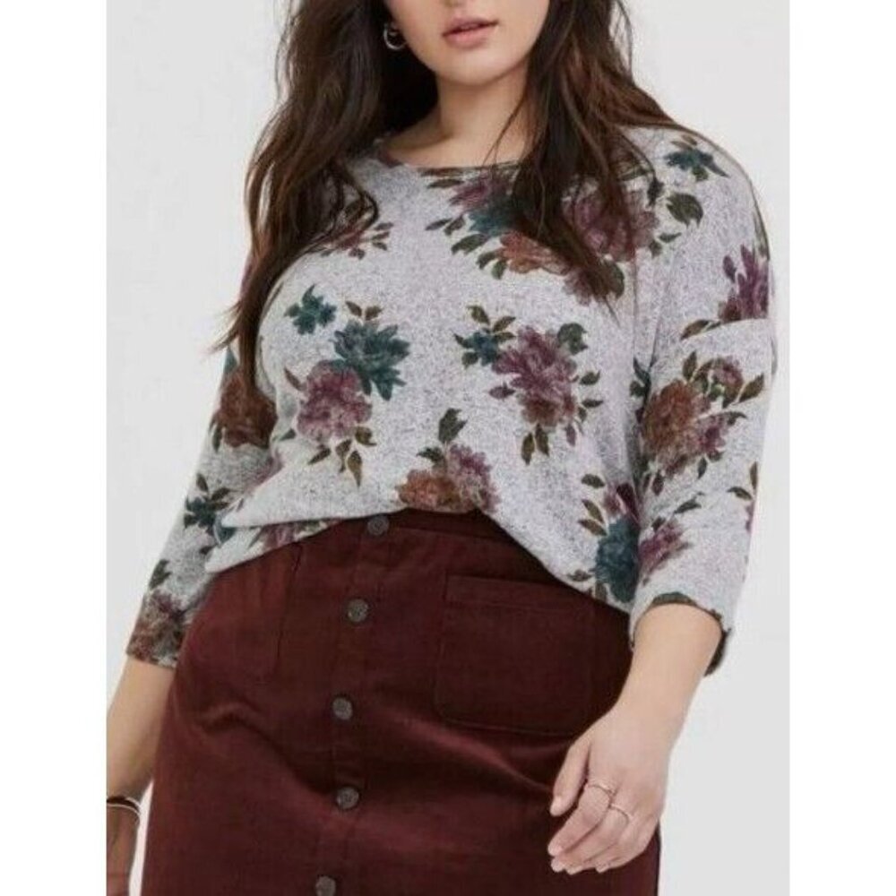 Torrid Super Soft Plush Sweater 2 Floral 3/4 Sleeve Pullover Lightweight Cozy